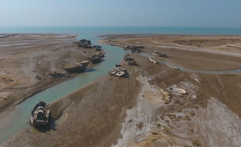 تصاویر ایران تصویر هوایی لنج و دریا