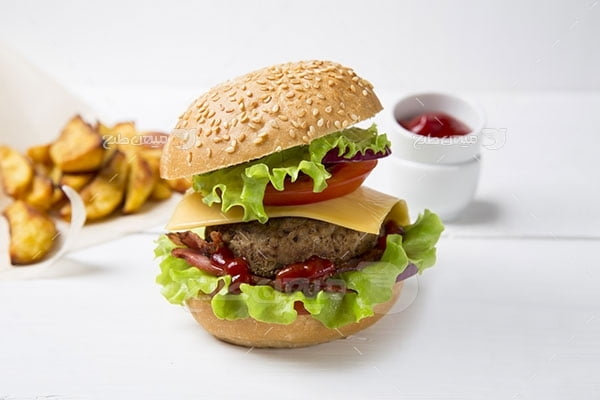 عکس تبلیغاتی غذا همبرگر مخصوص