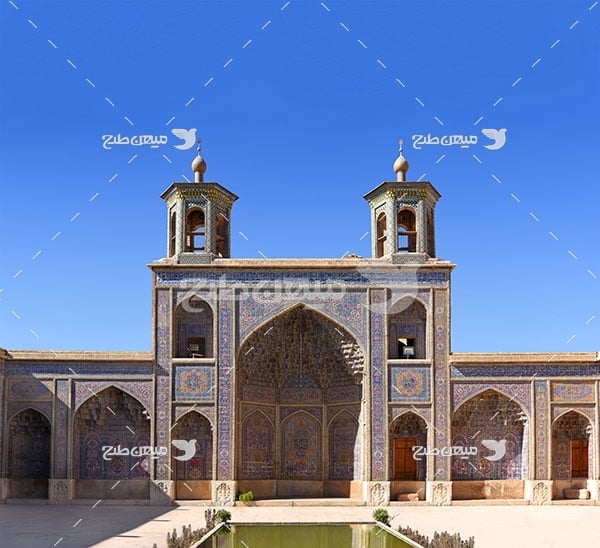 عکس  حیاط مسجد نصیر الملک شیراز