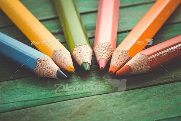 عکس تبلیغاتی مداد رنگی