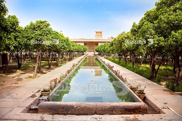 عکس محوطه داخل ارگ کریم خان زند در شیراز