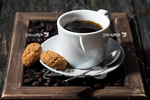 عکس قهوه در فنجان و شیرینی