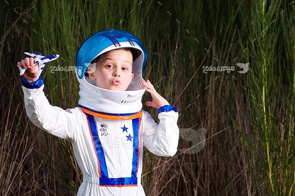 عکس کودک فضانورد