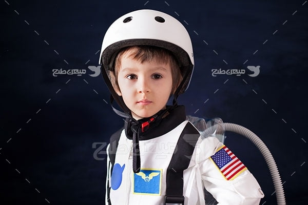 عکس کودک فضانورد
