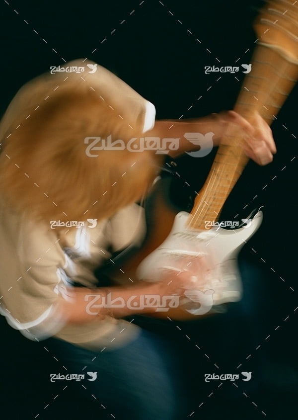 تصویر موسیقی گیتار راک