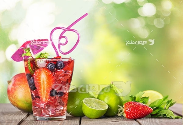 عکس سالاد میوه و لیمو و توت فرنگی