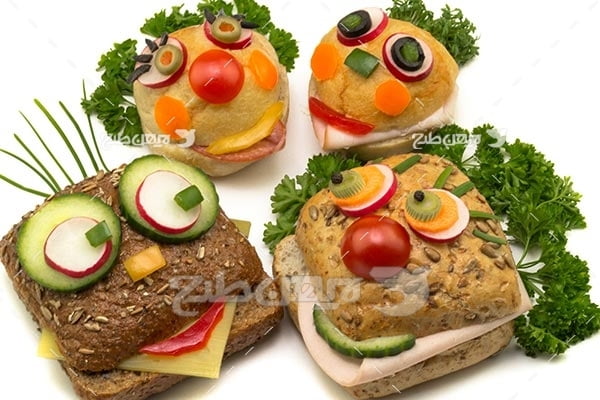 تصویر با کیفیت از سه ساندویچ