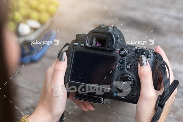 دوربین عکاسی DSLR