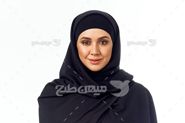 عکس تبلیغاتی خانم با حجاب