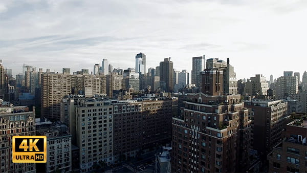 فیلم هوایی از شهر و ساختمان
