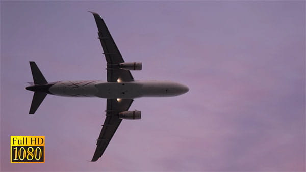 فوتیج ویدیویی لحظه پرواز هواپیما