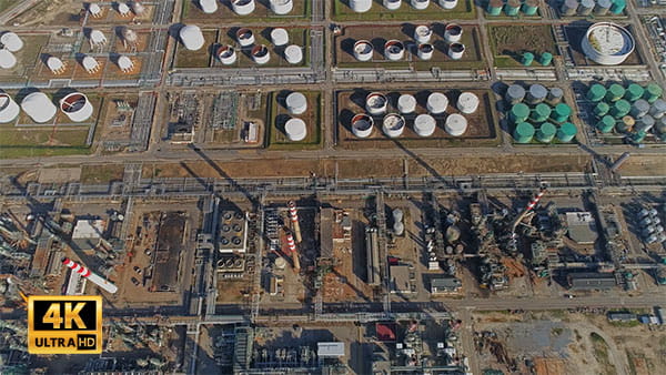 فیلم هوایی از پالایشگاه نفت